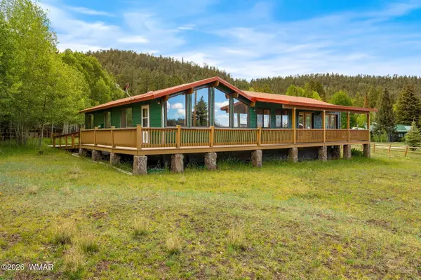 10 Rohrer Circle, Greer, AZ 85927