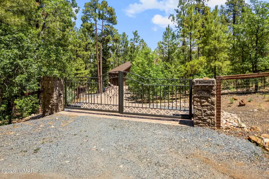 2742 Pine Wood Lane, Pinetop, AZ 85935 - #2
