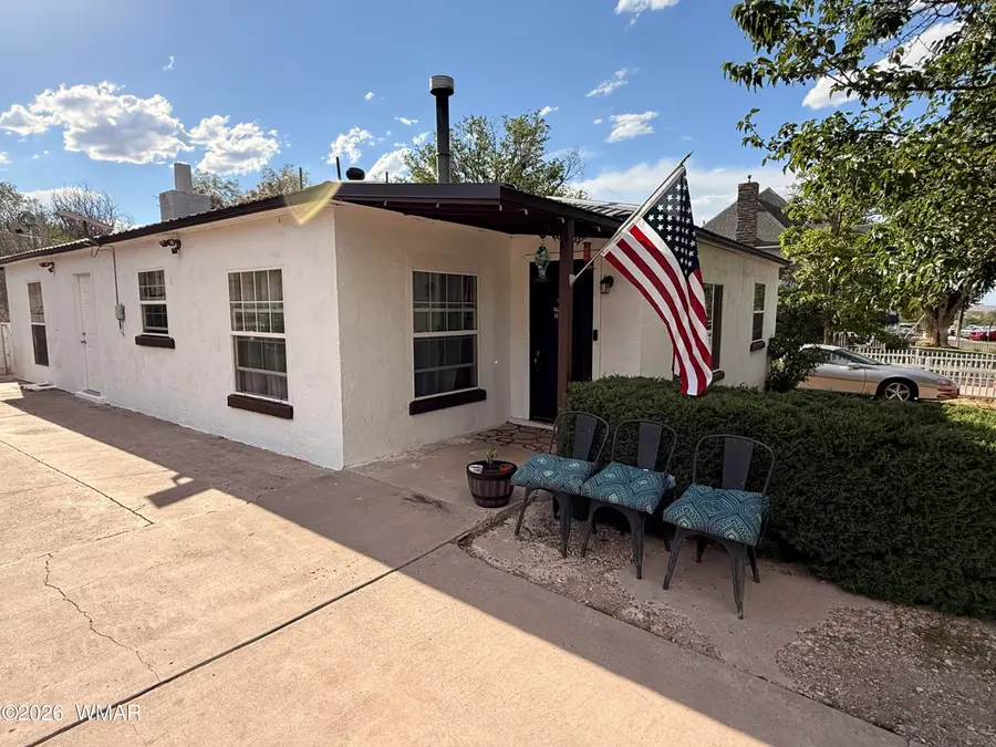 150 S 2nd, Saint Johns, AZ 85936 - #2