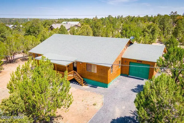 3244 Outlaw Trail, Overgaard, AZ 85933 - #1