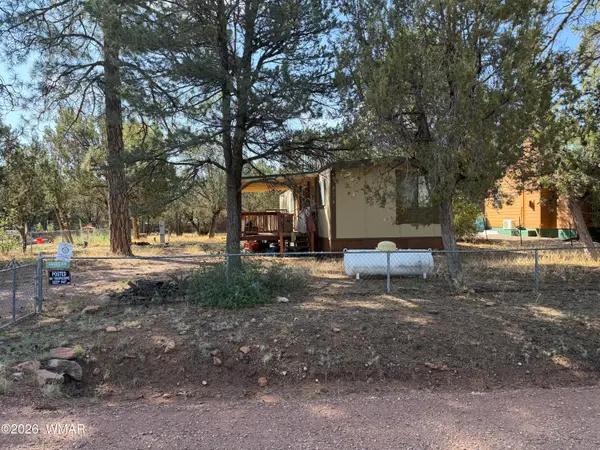 2075 Pinewood Drive, Overgaard, AZ 85933