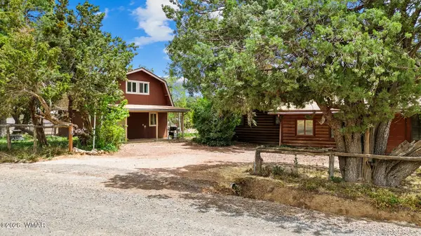 2961 Deer Trail, Overgaard, AZ 85933