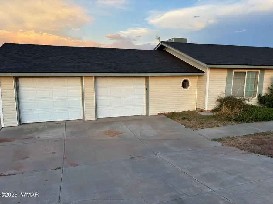 695 S 13th Street, Saint Johns, AZ 85936 - #2
