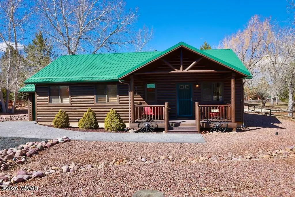 2334 S Buffalo Loop, Overgaard, AZ 85933 - #1