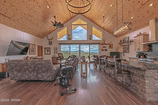 8 N County Road 3282, Vernon, AZ 85940
