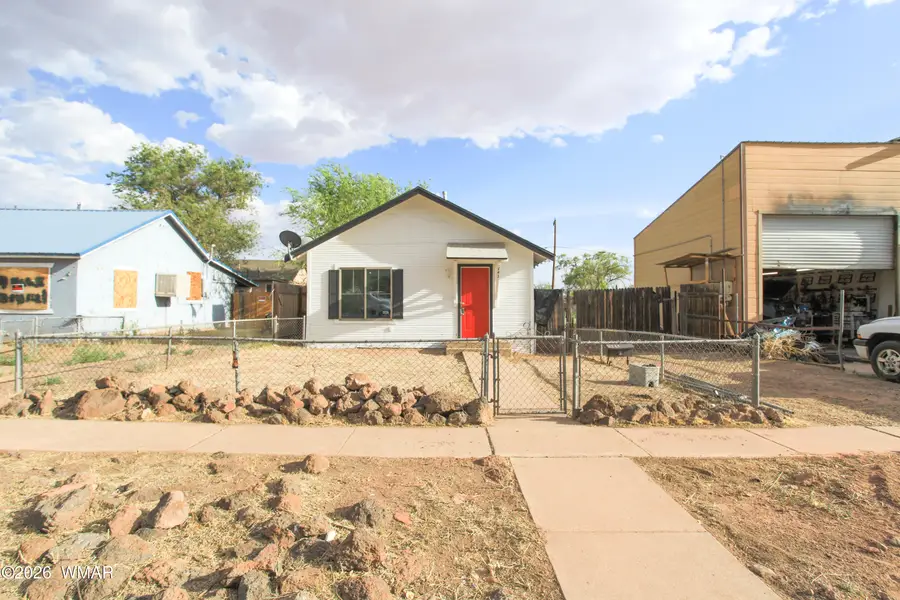 143 E Hampshire Street, Holbrook, AZ 86025 - #2