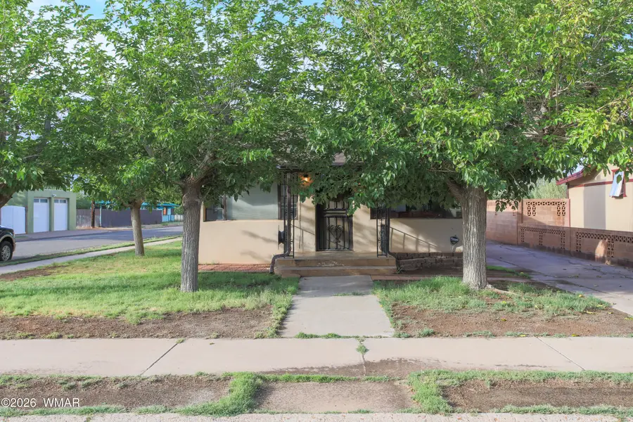 520 W Maple Street, Winslow, AZ 86047 - #2