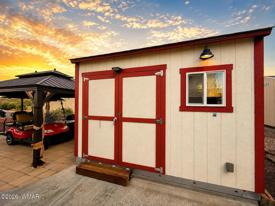 8202 Apache Way, Show Low, AZ 85901 - #2