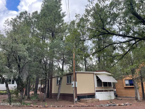 1930 Larson #8 Road, Lakeside, AZ 85929