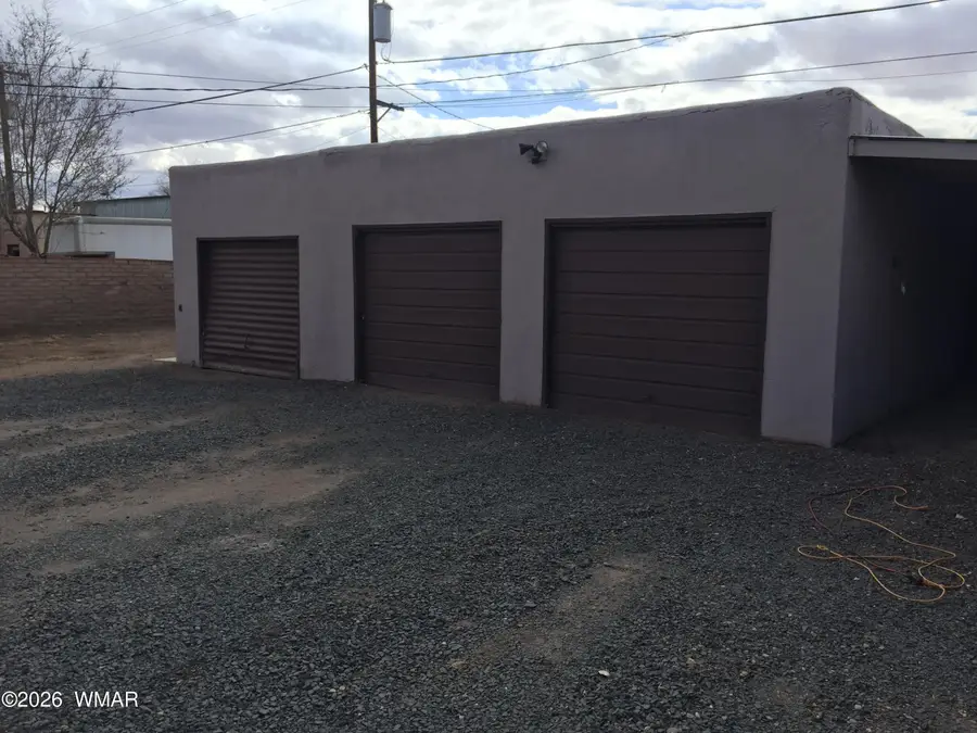 411 W Arizona Street, Holbrook, AZ 86025 - #3