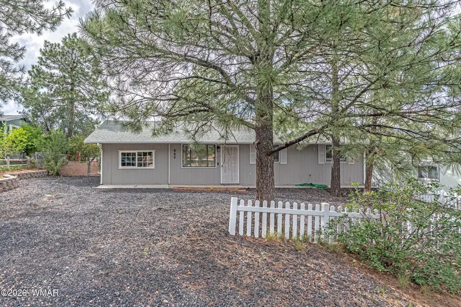 660 S 6th Avenue, Show Low, AZ 85901 - #3