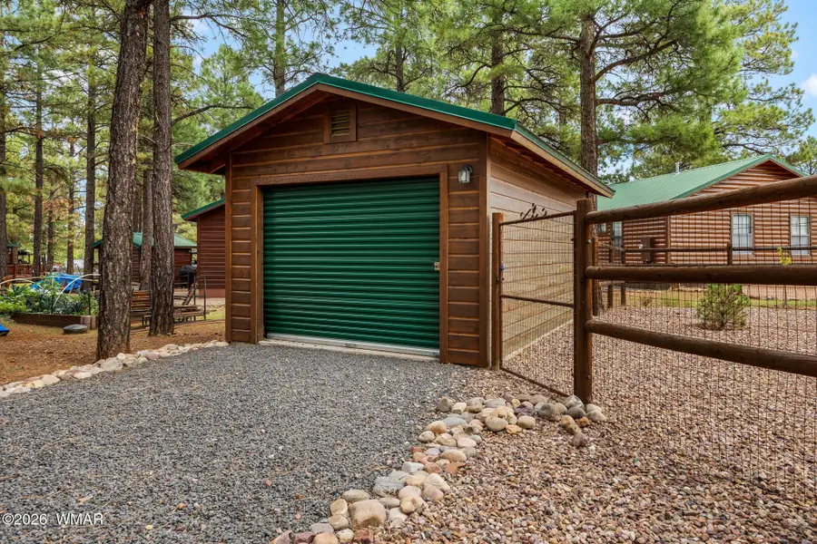 2645 Palomino Trail, Overgaard, AZ 85933 - #3