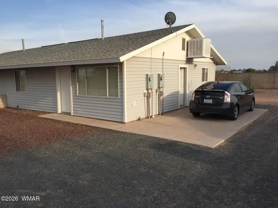 304 Cedar Avenue, Holbrook, AZ 86025 - #2