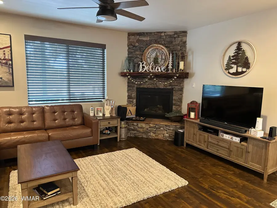 2620 N Eagle View Circle, Show Low, AZ 85901 - #2