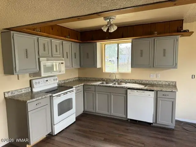 271 E 7th Avenue, Eagar, AZ 85925 - #3