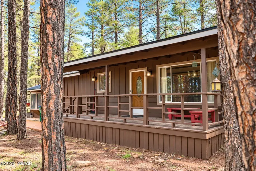 1001 N 47th Drive, Show Low, AZ 85901 - #2