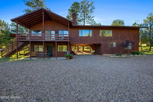 2861 Lodgepole Road, Overgaard, AZ 85933
