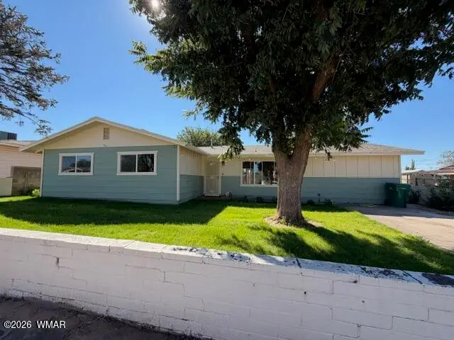 719 E Hampshire Street, Holbrook, AZ 86025 - #1