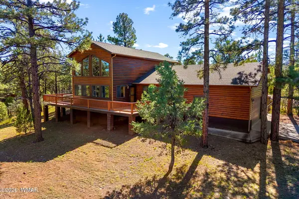 2958 Constellation Lane, Overgaard, AZ 85933