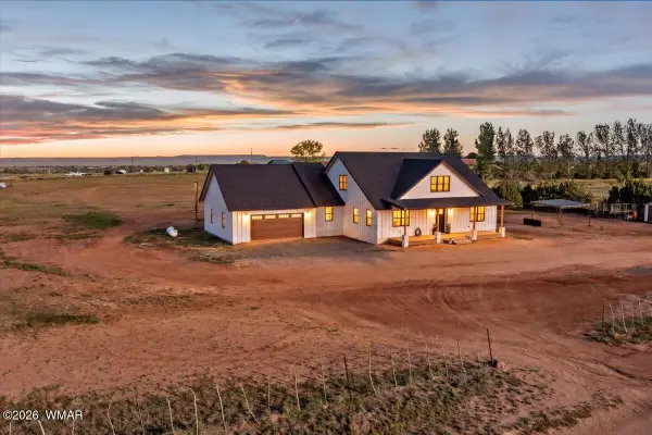 635 N 32 Nd, St. Johns, AZ 85936