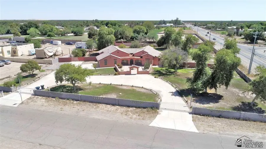 2879 W DONLEY RD, Somerton, AZ 85350 - Image #2