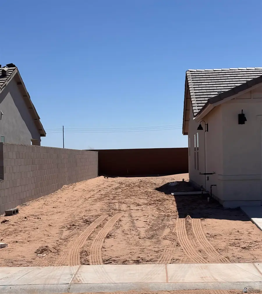 11191 E 42 PL, Yuma, AZ 85367 - Image #2