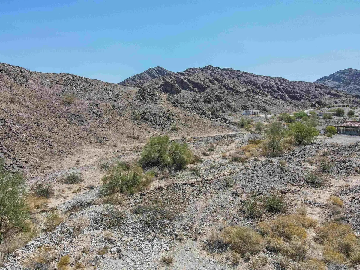 10317 S Mountain Dr, Yuma, AZ 85367 - #1