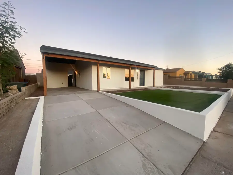 1409 S 13 AVE, Yuma, AZ 85364 - Image #2