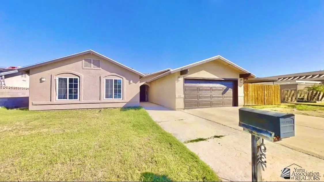 1937 S LONDON DR, Yuma, AZ 85364 - Image #1