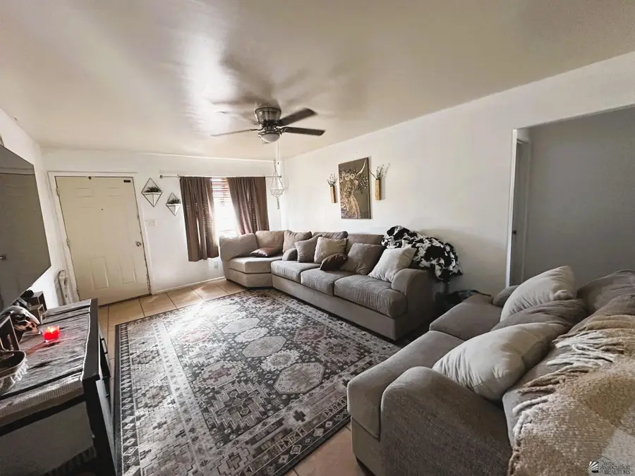 8868 E 39 PL, Yuma, AZ 85365 - Image #2