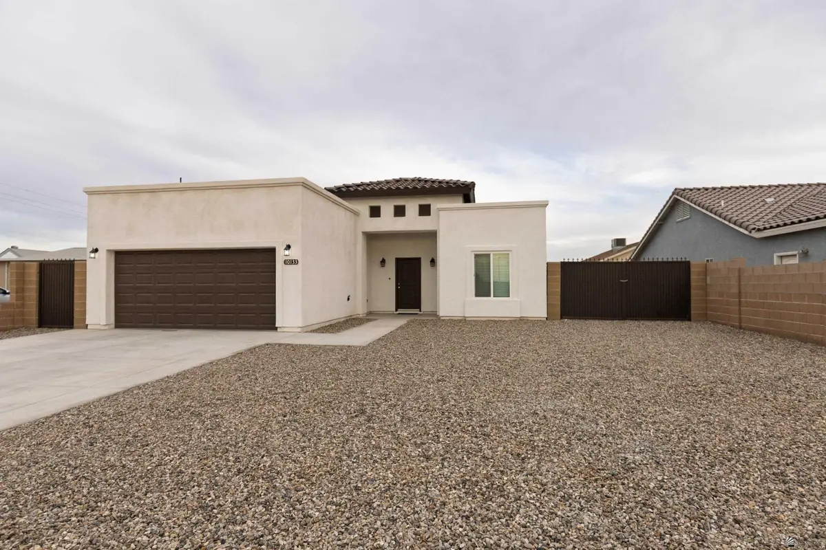 10133 S CYCLONE AVE, Yuma, AZ 85365 - Image #1