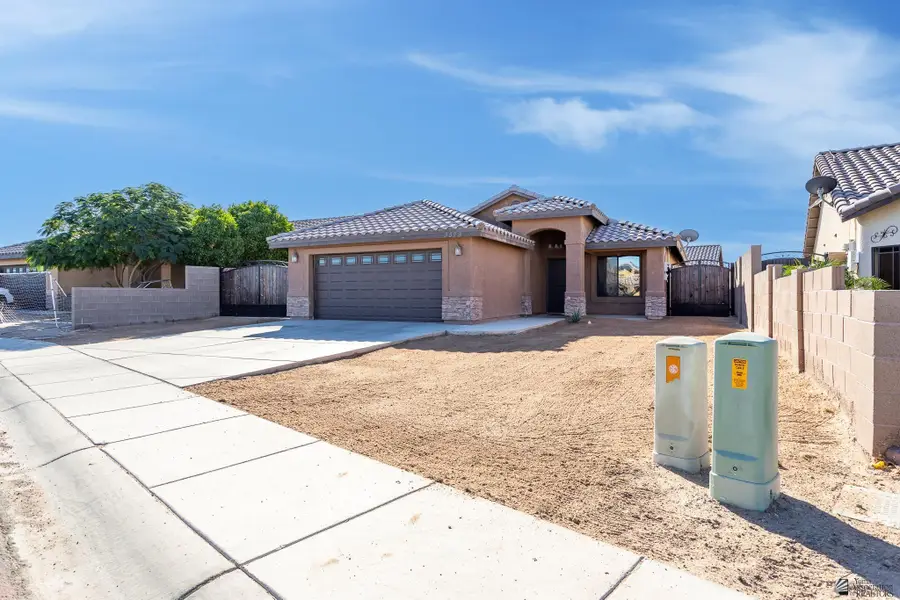 3579 E MONREAL LN, Gadsden, AZ 85338 - Image #2