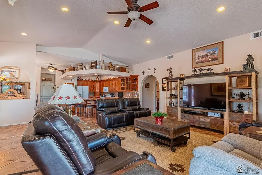 11778 S EL CAMINO DEL DIABLO, Yuma, AZ 85367 - Image #3