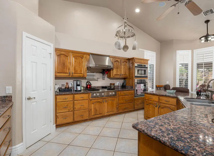 2521 S 36 DR, Yuma, AZ 85364 - Image #3