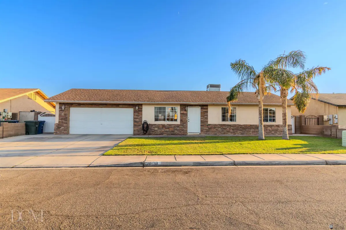 2809 W 27 PL, Yuma, AZ 85365 - Image #1