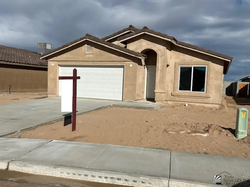 7970 E 46 PL, Yuma, AZ 85365 - Image #1