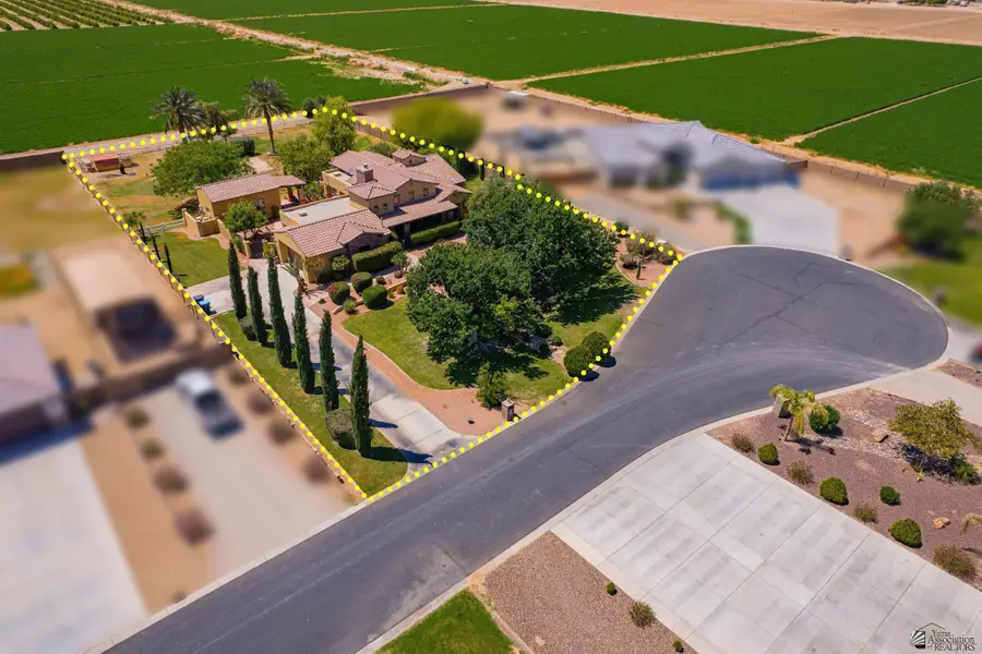 15732 S VIA CORTILE, Yuma, AZ 85365 - Image #2