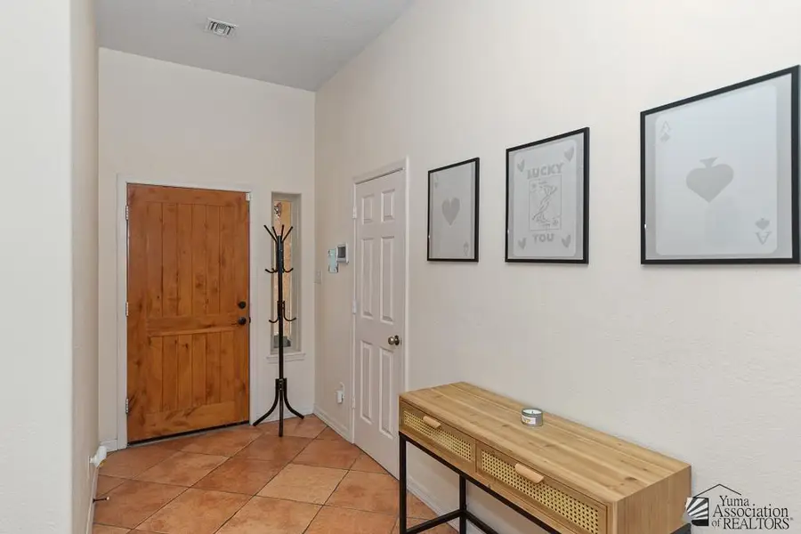 10758 E 39 ST, Yuma, AZ 85365 - Image #2