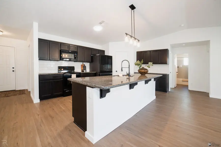 7860 E 43 PL, Yuma, AZ 85365 - Image #3