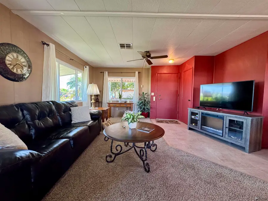 3570 S CANYON AVE, Yuma, AZ 85365 - Image #3