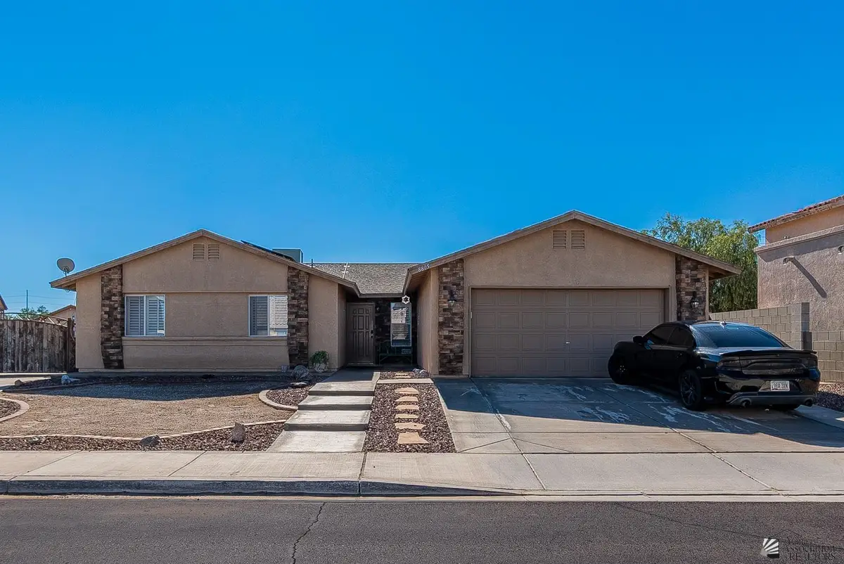 8805 E 25 ST, Yuma, AZ 85365 - Image #1