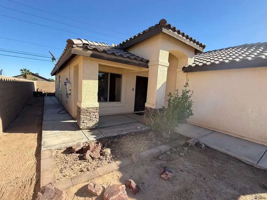 325 N RACHEL DODGE AVE, San Luis, AZ 85336 - Image #3