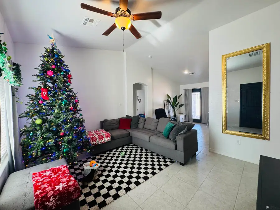 3868 S SAN GERARDO LN, San Luis, AZ 85336 - Image #2