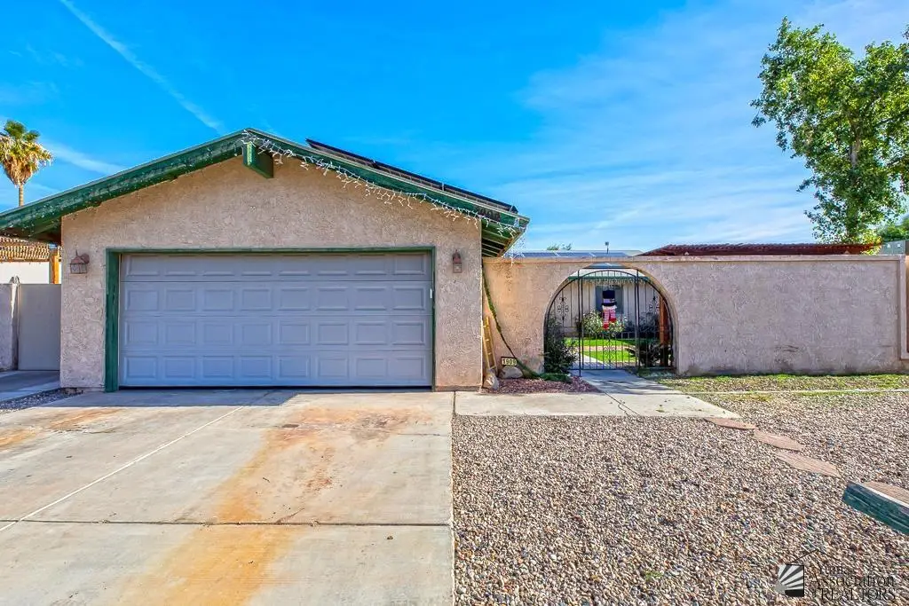 1909 S ATHENS AVE, Yuma, AZ 85364 - Image #1