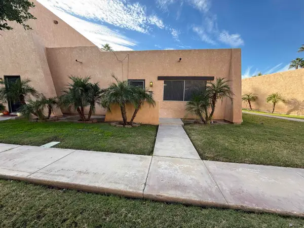 2490 W YOWELL CT, Yuma, AZ 85364