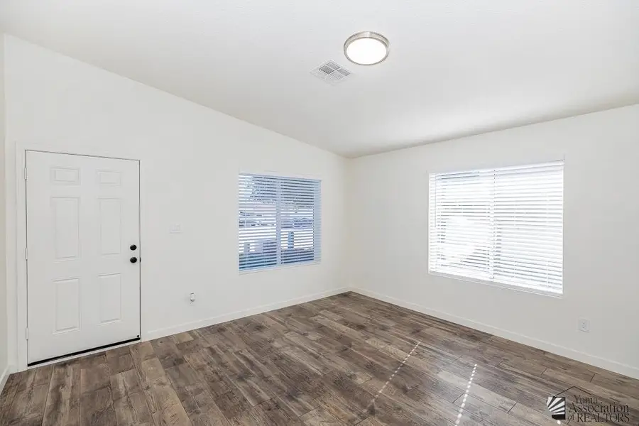 4086 S CEDAR AVE, Yuma, AZ 85365 - Image #2