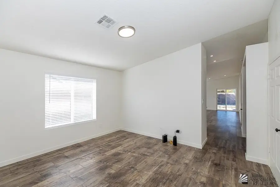 4086 S CEDAR AVE, Yuma, AZ 85365 - Image #3