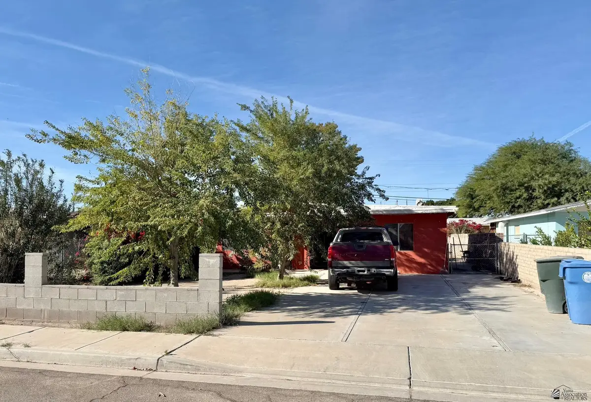 723 N MUSGROVE AVE, Somerton, AZ 85350 - Image #1