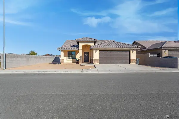 3842 E HOYOS ST, San Luis, AZ 85349