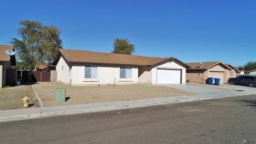 11300 E 26 ST, Yuma, AZ 85367 - Image #2